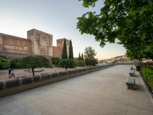 hormigón de color serra ciments alhambra